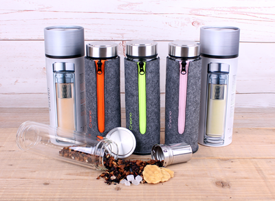 Thermo-Teamaker 400ml mit Fitztasche grün